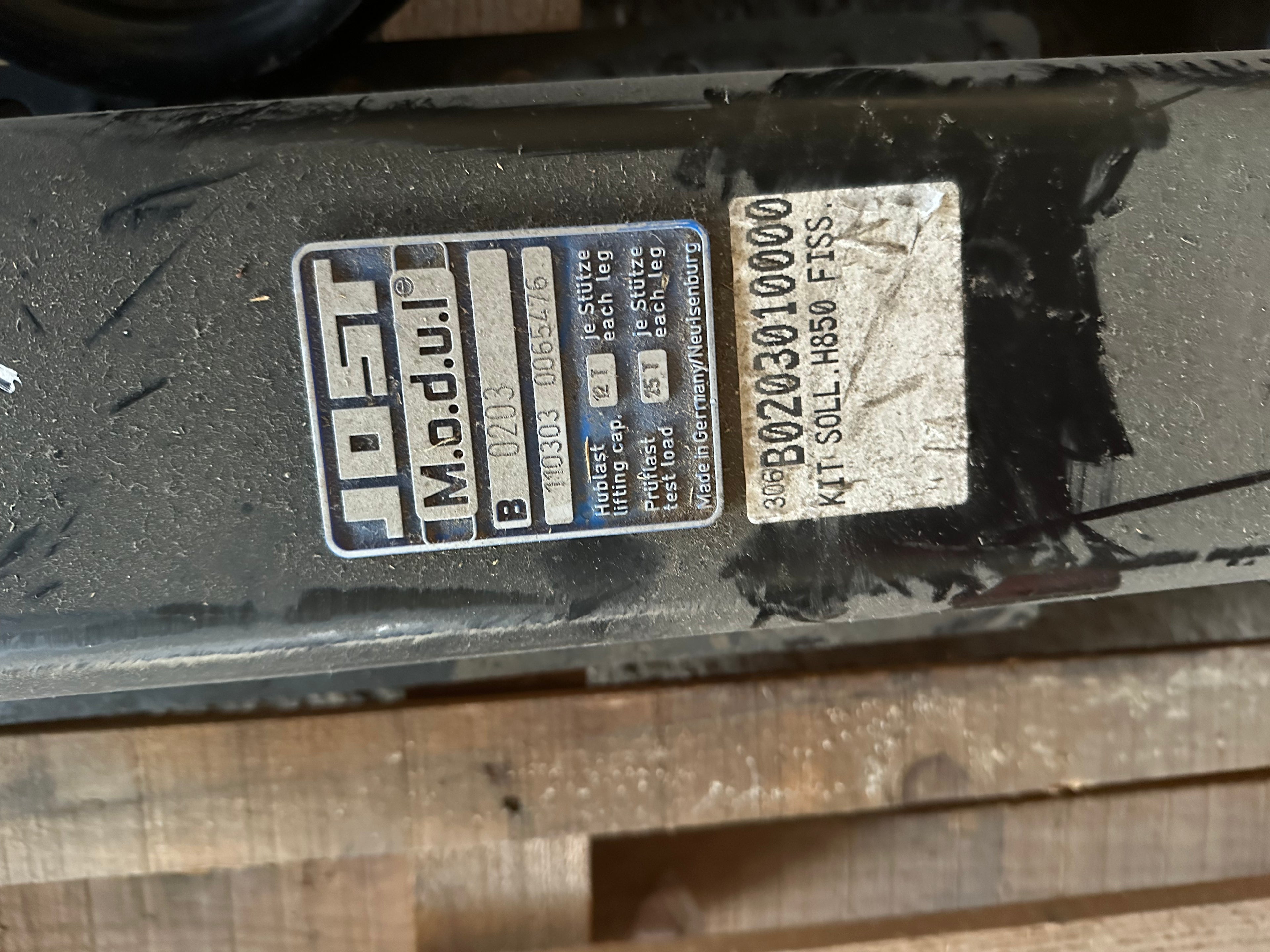 sollevatore dx tipo H850 per gussin MODULO JOST B0203
