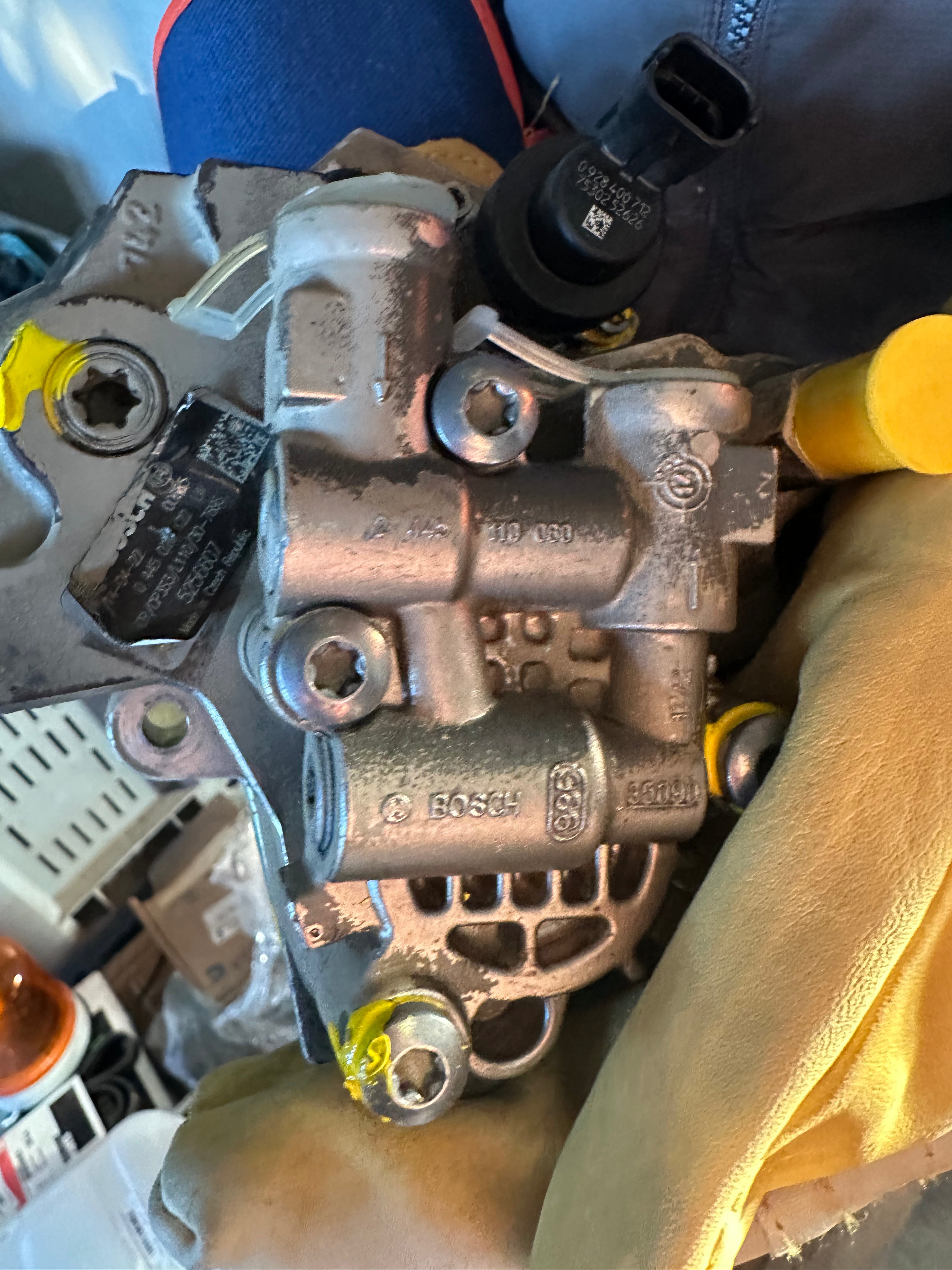 pompa iniezione cummins qsb 7.7 bosch COD. 5256607