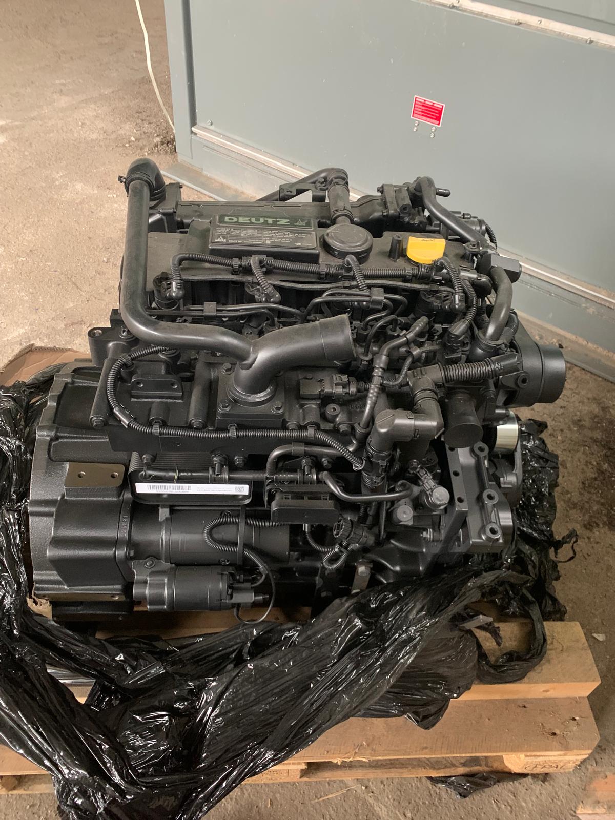 Motore Deutz TCD 3.6 L4 mai usato